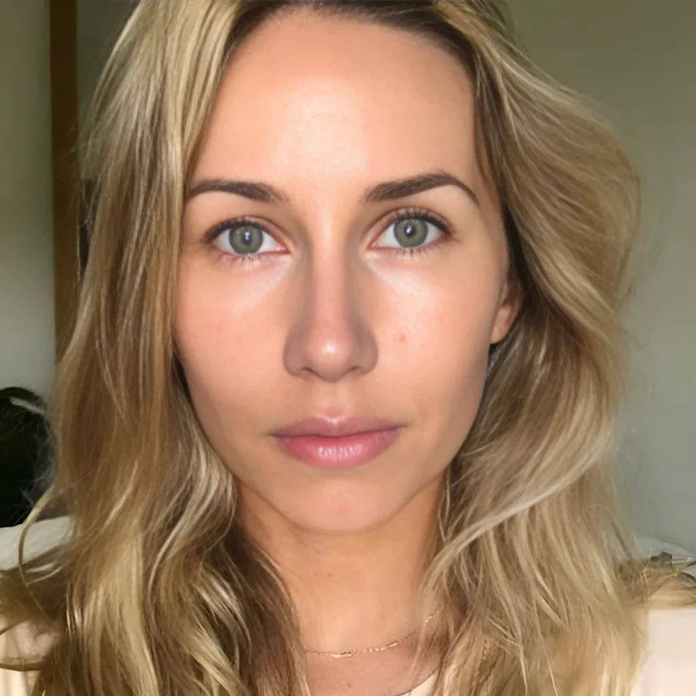 <h6>Ontdek waarom vrouwen dol zijn op SkinGlow™</h6>